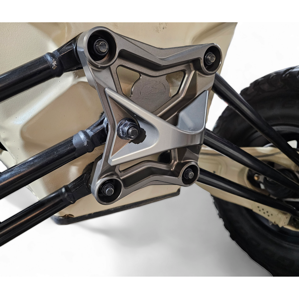 Can Am X3 (2017-2021) Radius Rod Plate with Tow Hook