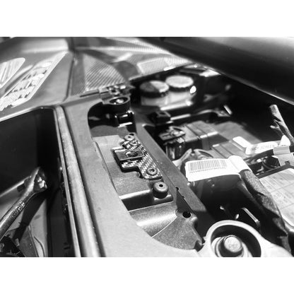 Can Am Maverick R Carbon Fiber 3-Piece Upper Center Dash Trim Kit